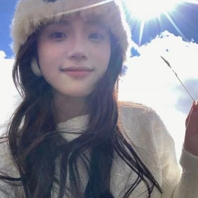 雪色红颜