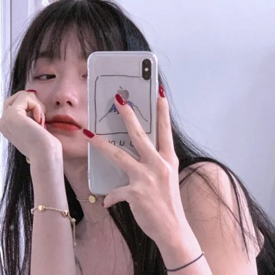 妈，亲一下